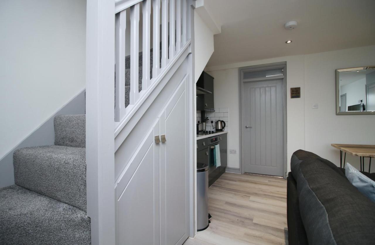 Sleeps 6, Smart Tv'S, Parking Swansea & Morriston Hospital Διαμέρισμα Εξωτερικό φωτογραφία